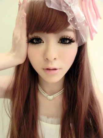 Shiro Gyaru