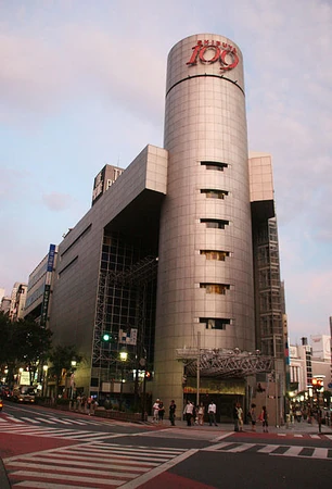 Shibuya 109 in 2008[4]