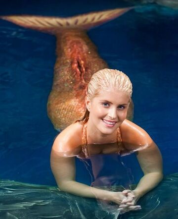 Who wants a season 4 of - H20 just add water/Mako Mermaids