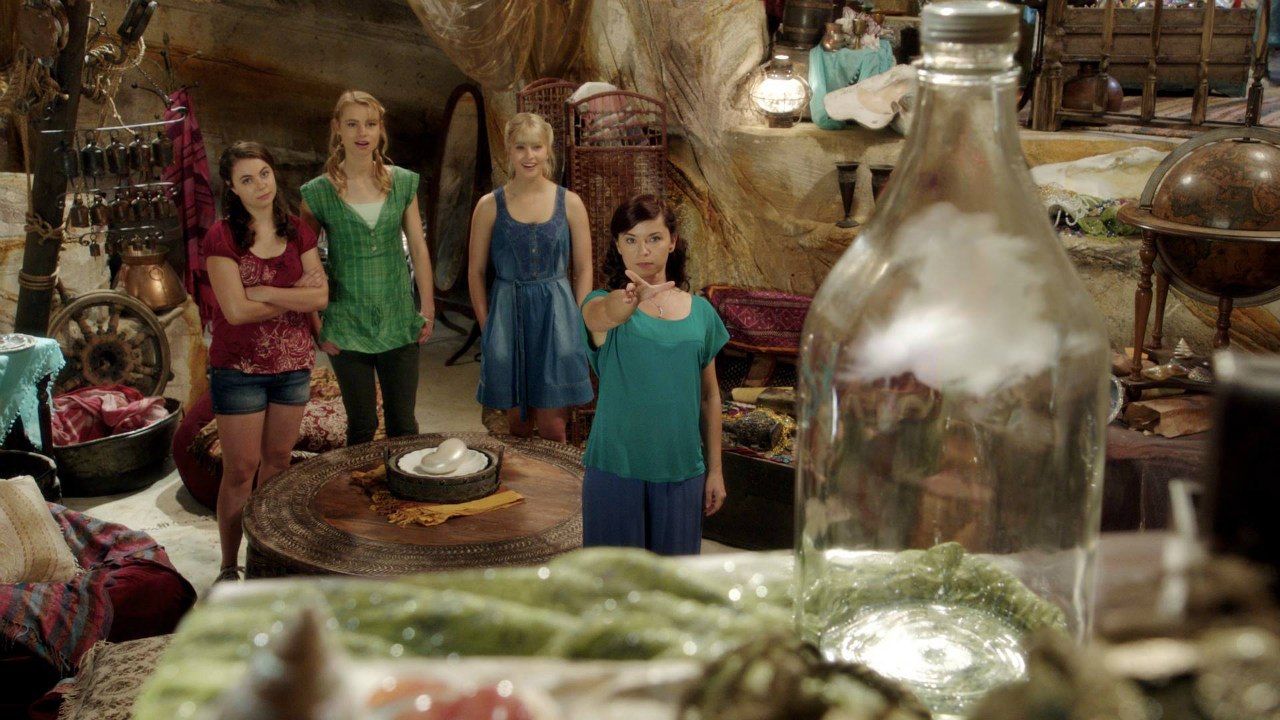 Mako Mermaids: Battlelines, S1 E14, Zac finally knows Sirena, Lyla, and  Nixie are mermaids. But now he begins to wonder about the school principal,  Rita Santos. Why would she help the