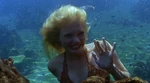 Rikki Waving Underwater.jpg (440 KB)