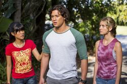 Mako Mermaids - Episode 3x12 publicity still of Isabel Durant & Allie  Bertram