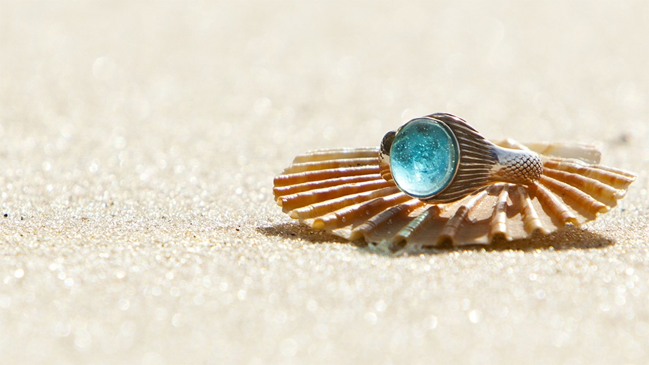 DIY Mako Mermaids Moon Ring