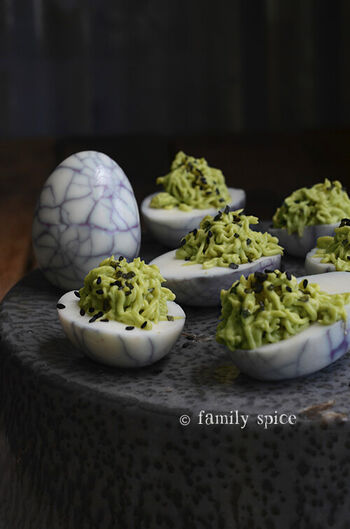Avocado & Wasabi Spider Eggs