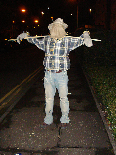 diy scary scarecrow costume