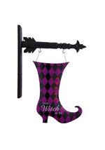The-witch-is-in-tin-boot-sign-on-arrow