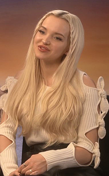 Dove Cameron Hairspray Wiki Fandom