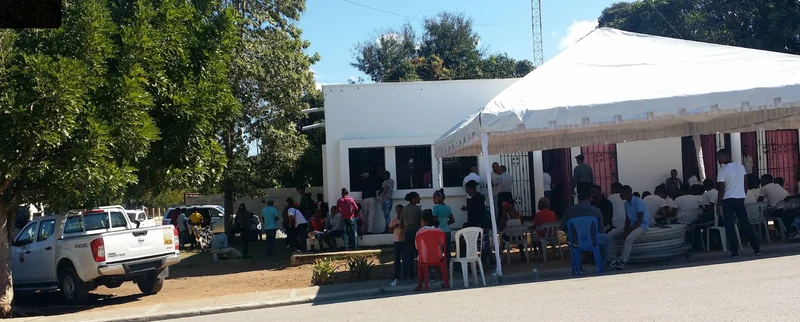 Local gathering, Pedro Santana
