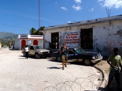 Bottom of Rue du Quai