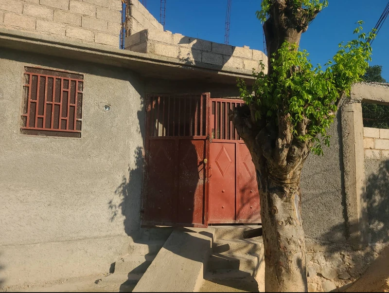 Rural home in Petit-Harpon