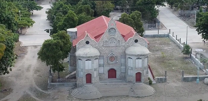 Môle Saint-Nicolas Catholic church