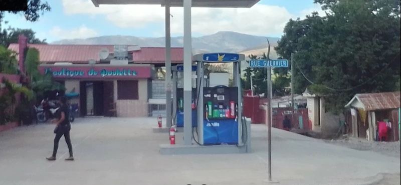 Route 103 in Downtown Saint-Michel