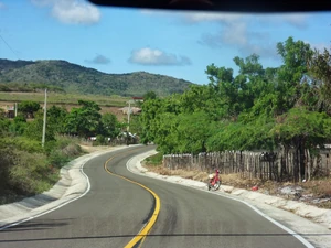Route to Buen Hombre Beach
