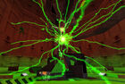 Vortigaunt being teleported in Test Lab C-33/a during the Resonance Cascade.