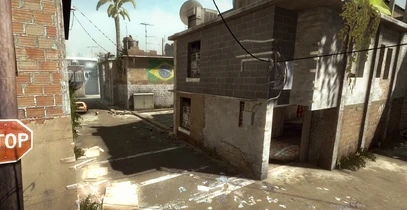 Favela 6.png (2,54 MB) Die Mitte der Karte vom AT-Spawn aus.