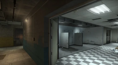 Train besitzt viele enge Durchgänge, welche die größeren Areale verbinden.