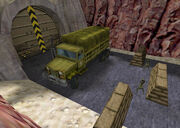 Турели рядом с грузовиком M44 в Half-Life: Blue Shift.