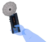 Подавитель синей команды с установленной антенной