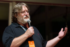 Gabe Newell 2013