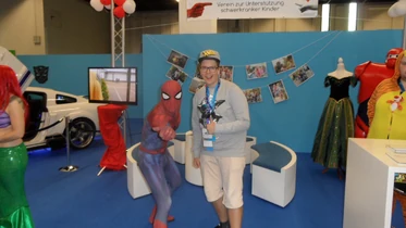 Ich hoffe, dass niemand Captain Schlabberhose erzählt, dass das nicht der echte Spider-Man war...