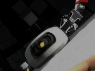 GLaDOS antes de acoplarse otra vez al Núcleo Central en su cámara