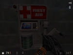 Cargador de Salud suministrando en Half-Life Decay