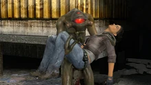 Un Vortigaunt tomando a Alyx tras ser atacada por un Raptor en las Tierras Exteriores del Episode Two.