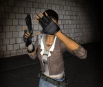 Alyx hide2.jpg (123 kB) Alyx protegiéndose de la linterna de Gordon mientras lleva su Pistola