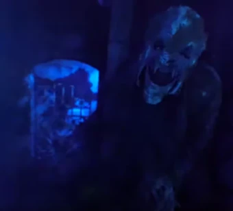 Wolfman Statue | Halloween Horror Nights Wiki | Fandom