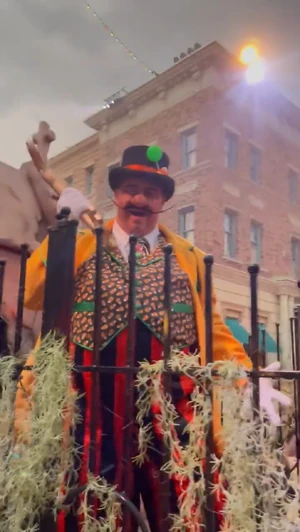 08383B72-364C-4216-B784-8ED5B6B27950