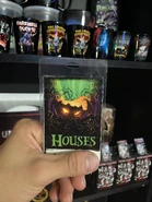 Halloween Horror Nights 28 Houses Credential [Image from HorrorUnearthed]