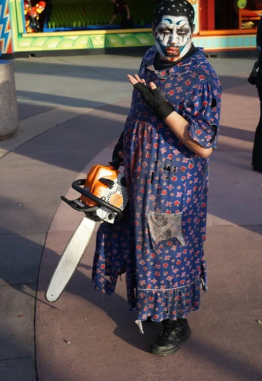 Ben the Clown | Halloween Horror Nights Wiki | Fandom