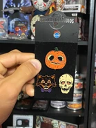9CBA7764-4213-4BA3-B186-BF5A2DA90EAE.jpeg (1.74 MB) Halloween Horror Nights Lil Boo Pin Set Image from HorrorUnearthed