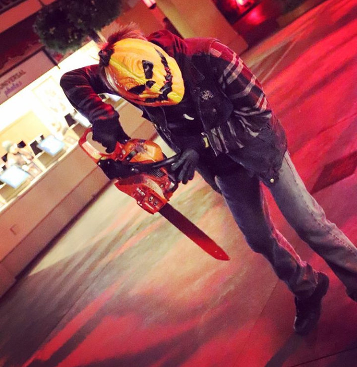 Halloween Chainsaw Maniacs | Halloween Horror Nights Wiki
