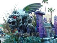 Photo from the now defunct universal-excitement.com.