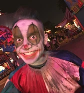 Chainsaw Clown 63 (HHN 27).png (620 KB)