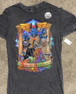 EF59703C-B54E-46FF-9A4F-EB04107ECCF3.jpeg (2.17 MB) Halloween Horror Nights 2022 Universal Monsters Legends Collide Artist Signature Series T-Shirt Image from HorrorUnearthed