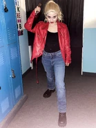 Image from sydneyrosenewman on Instagram