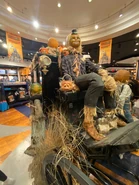 C51ACBDF-E38C-44F0-8A76-BCC049D345C1.jpeg (1.76 MB) Image from HorrorUnearthed