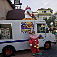 Image from horrornightsorlfan on Instagram