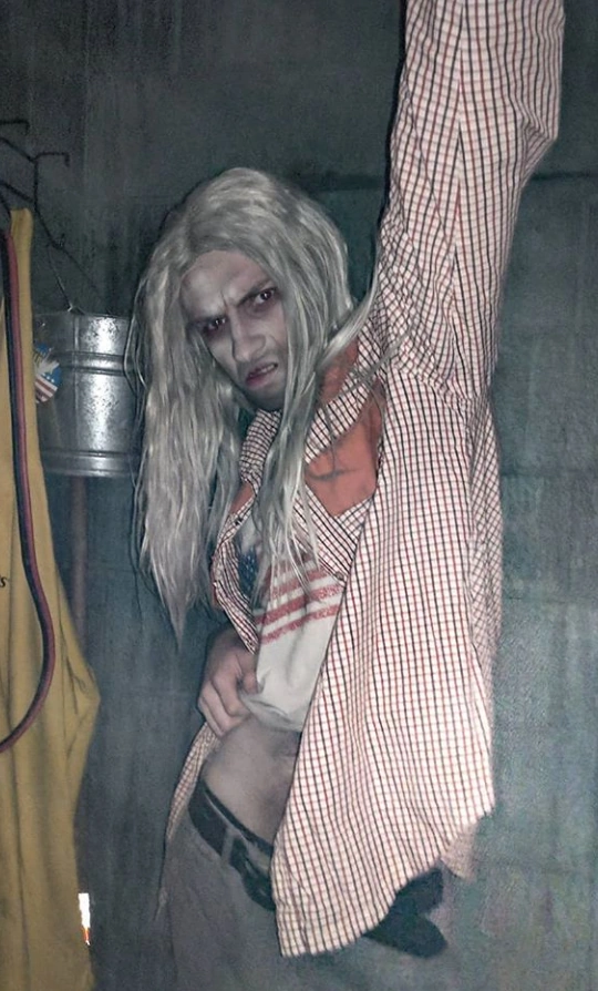 Otis B. Driftwood Halloween Horror Nights Wiki Fandom