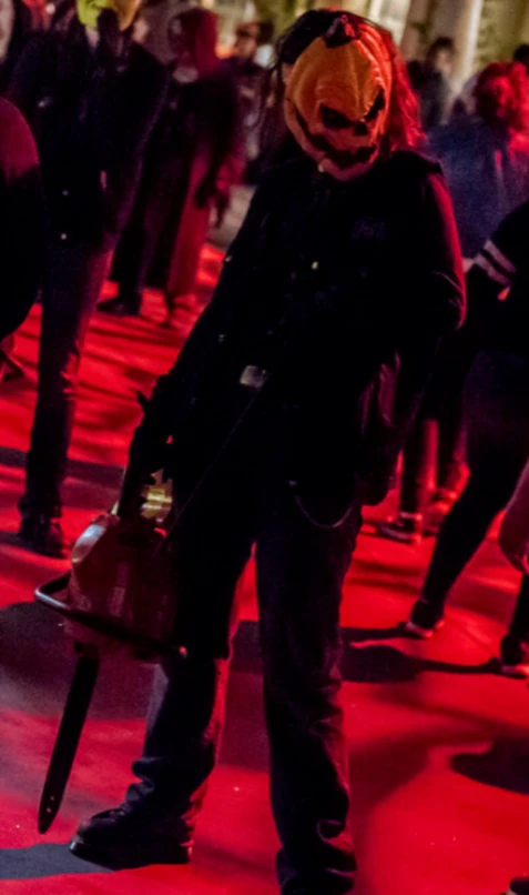 Halloween Chainsaw Maniacs | Halloween Horror Nights Wiki | Fandom