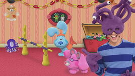 SpookyCostumePartywithBlue