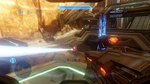 A Kig-Yar firing a Beam Rifle in Halo 4.