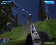 Sosteniendola en Halo: Combat Evolved