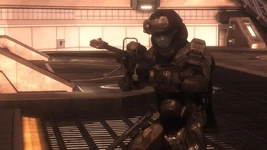 ODST Romeo con Rifle de Precisión en el nivel Policía de Halo 3: ODST