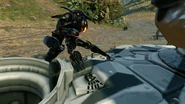 Un Soldado Francotirador sobre un Scorpion M820 en Attack on Sanctum