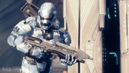 Spartan-IV mit Sturmgewehr