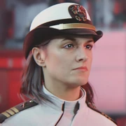 Миранда Киз во время церемонии на станции "Каир"