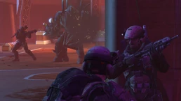 Шесть атакует Мгалекголо, пока солдаты укрываются.